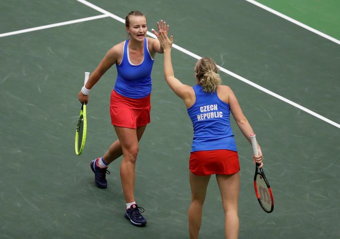 Barbora Krejčíková a Kateřina Siniaková v prvním kole Fed Cupu 2019