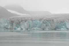 Putující ledovec: kolize odvrácena
