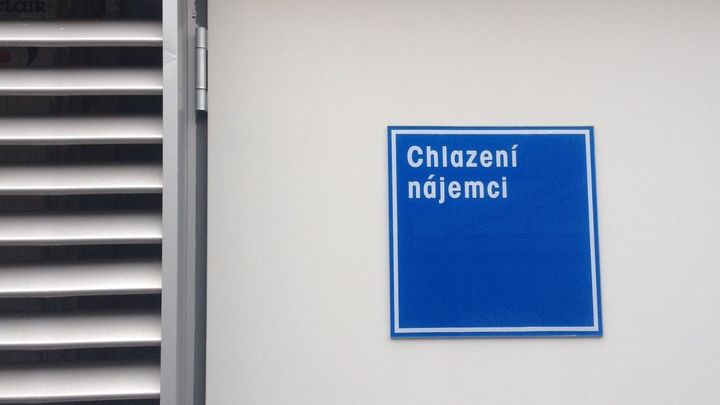 Hledáme další vtipné cedule a nápisy. Nechte se inspirovat nejlepšími úlovky z minula; Zdroj foto: Zuzi Bartošová