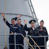 Ruští námořníci opustili Francii, kde se učili s lodí třídy mistral