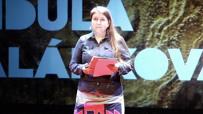 Přednášku Venduly Chalánkové na TEDxPrague vidělo přes 222 tisíc lidí.