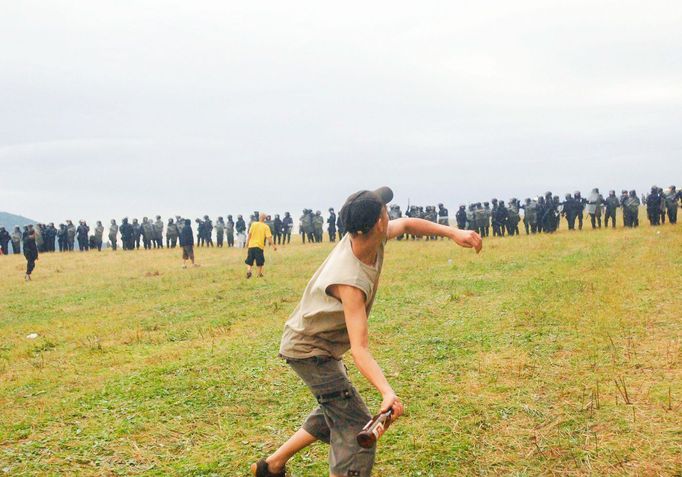 CzechTek 2005 byla legendární technoparty u Mlýnce, kterou ukončil kontroverzní policejní zásah. Ten vyvolal širokou veřejnou a politickou reakci.