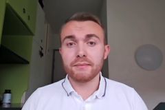 Už to není jen strašení. Macron je na dně, Francii hrozí občanská válka, tvrdí Černý