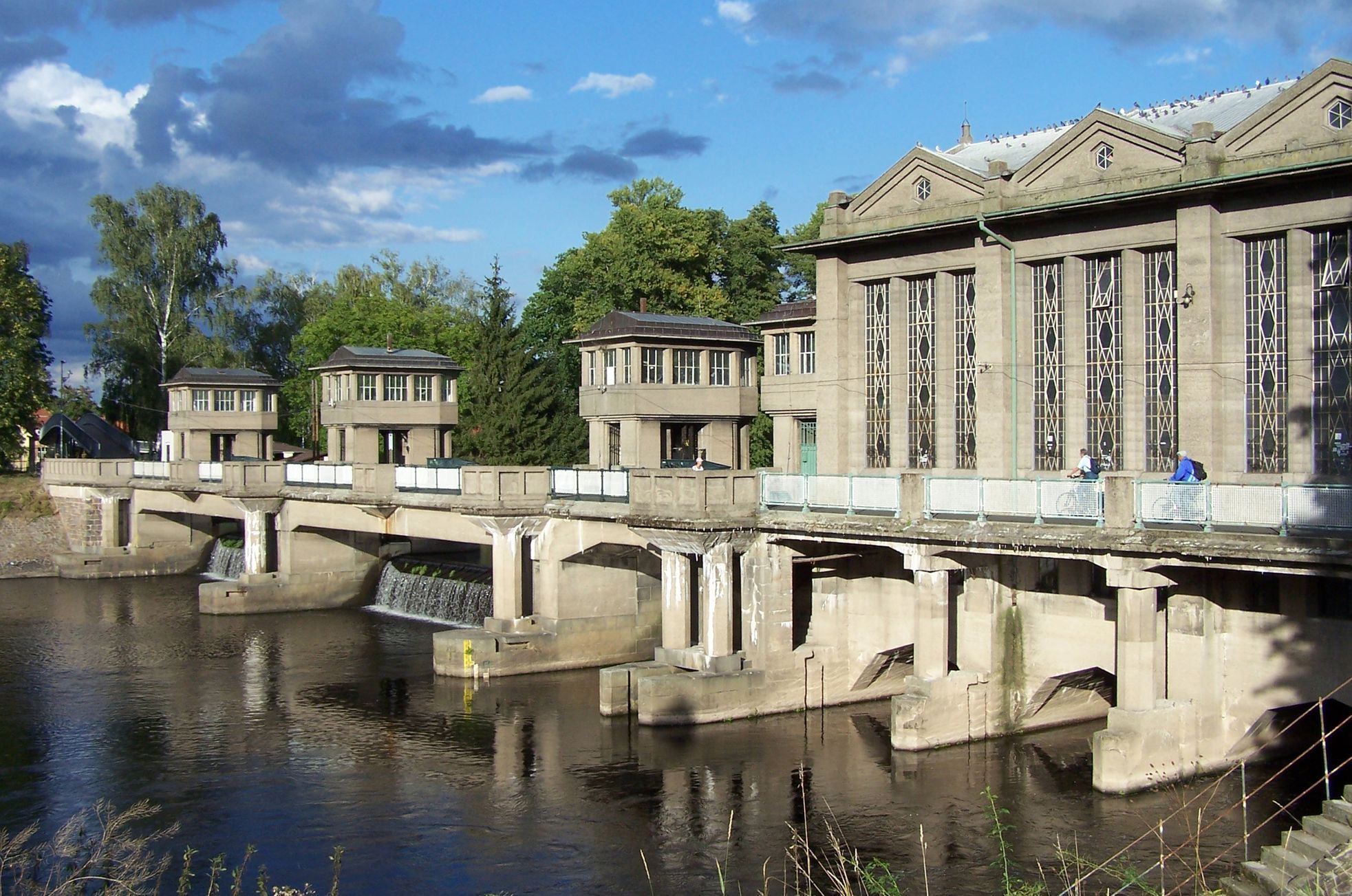 Vodní elektrárna v Poděbradech