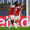 Peter Olayinka slaví gól v zápase LM Inter MIlán - Slavia Praha