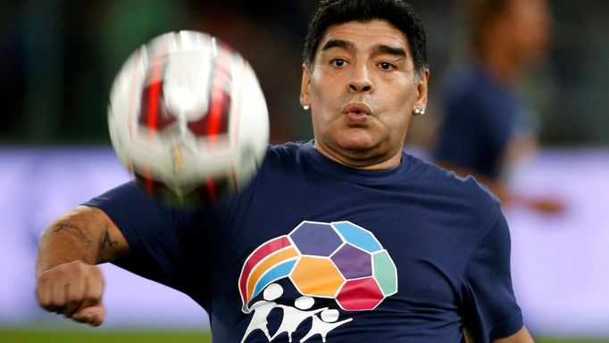 Maradona při exhibici