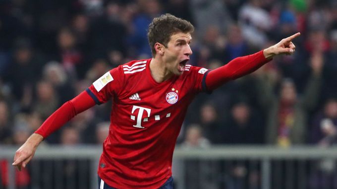 Thomas Müller slaví gól Bayernu