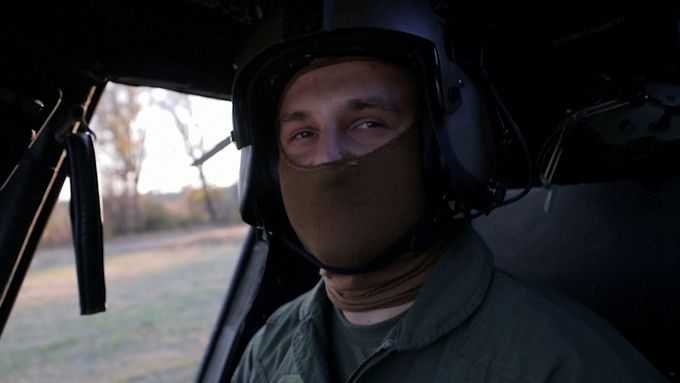 "Bál jsem se nejvíc ze všech letů," říká ukrajinský pilot, který létá na Ukrajině s vrtulníkem
