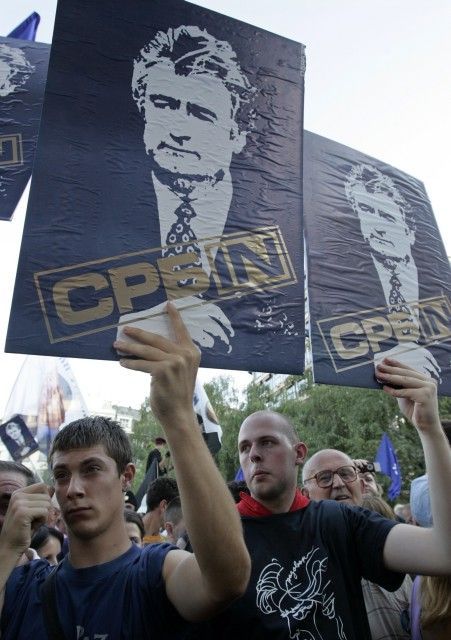 Demonstrace nacionalistů v Bělehradě