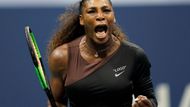 Serena Williamsová a její radost. Američanka je v semifinále US Open.