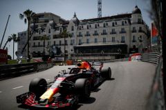Kolem kasina svištěl nejrychleji Ricciardo. Australan v Monaku ovládl kvalifikaci a má pole position