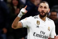 Real Madrid je před podpisem dvanáctileté smlouvy s Adidasem, přinese mu 36 miliard