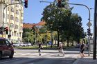 V Česku se navíc nerozlišuje závažnost přestupku podle doby, po kterou červená na semaforu v době přestupku svítila.