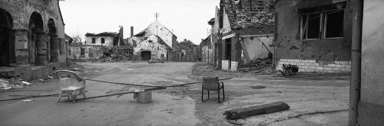 Jednorázové užití / Fotogalerie / Uplynulo 30 let od bitvy o Vukovar, kterému se přezdívalo jugoslávský "Stalingrad" / Vukovar / Válka v Jugoslávii / Chorvatsko