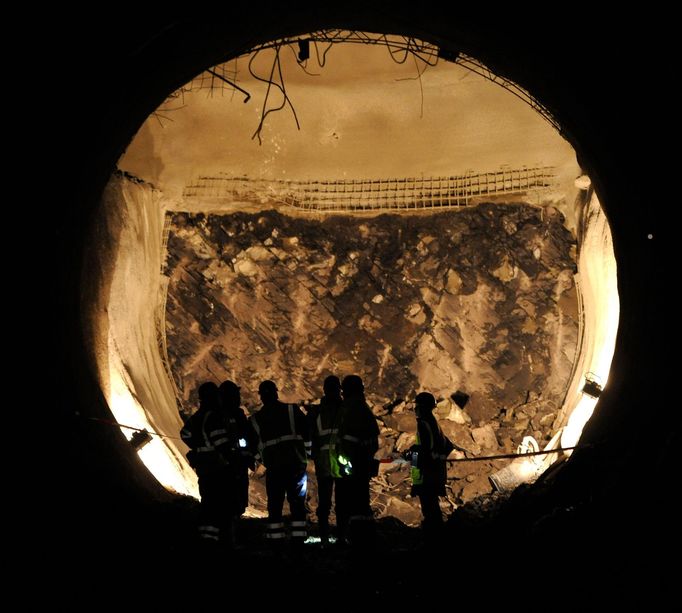 Společnost Metrostav dokončila 10. ledna 2011 ražbu tunelového komplexu Blanka pod pražskou Letnou.