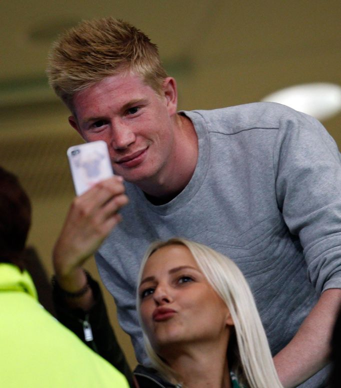 Kevin de Bruyne s fanynkou