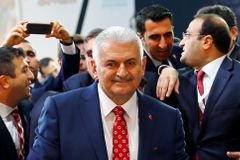 Nový turecký premiér podpoří přechod k prezidentskému systému