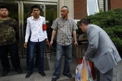 Synovci slepého čínského disidenta hrozí trest smrti