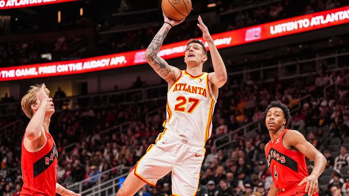 Vít Krejčí v dresu týmu Atlanta Hawks