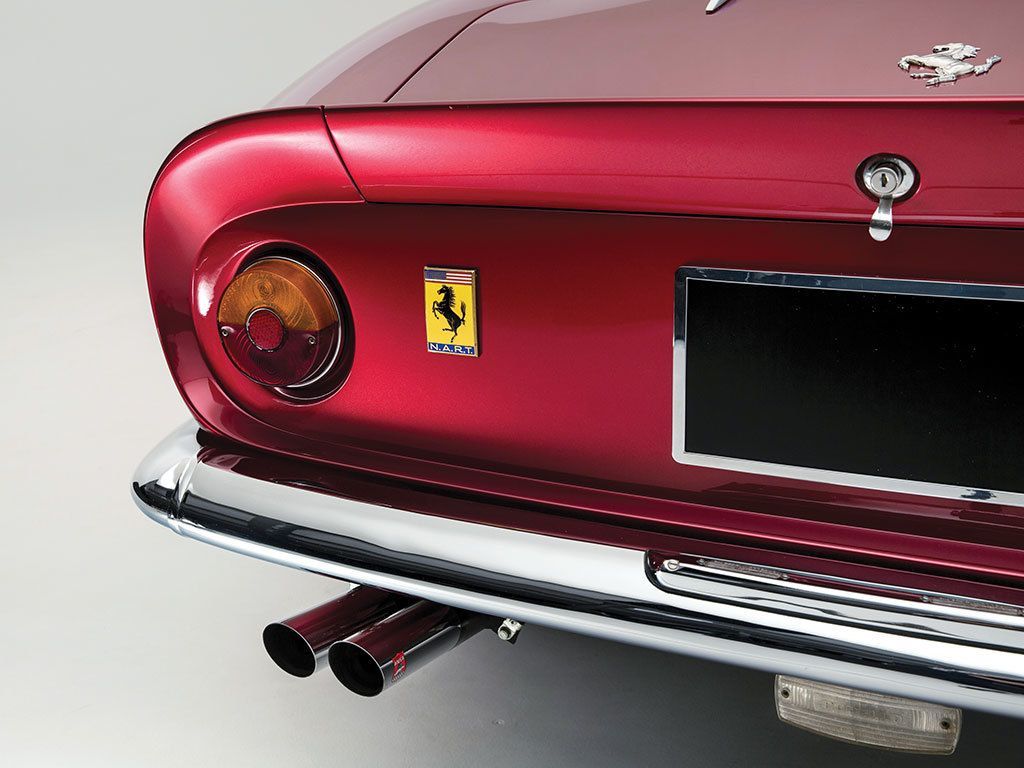 Ferrari 275 GTS/4 NART Spider