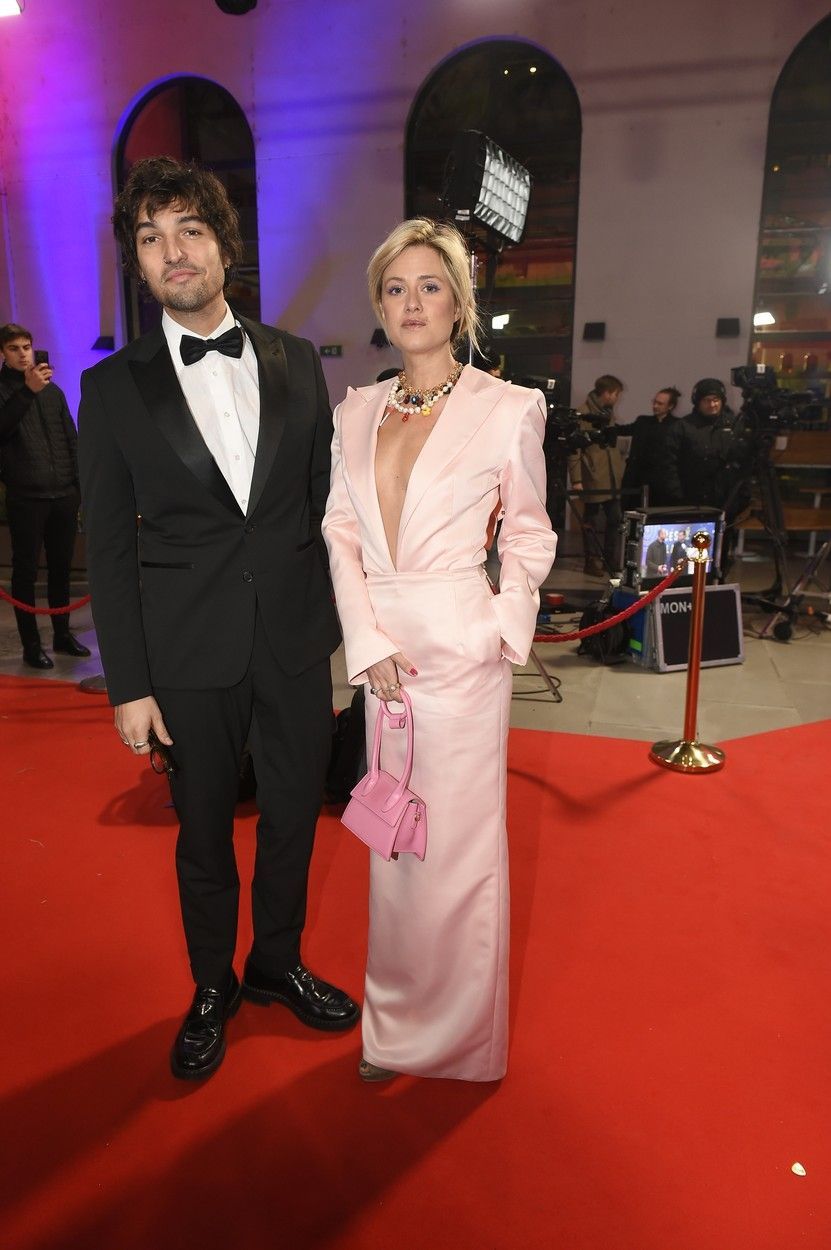 Emma Smetana, Jordan Haj