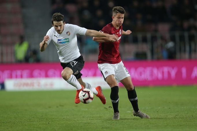 fotbal, Fortuna:Liga 2018/2019, Sparta - Plzeň, Milan Havel a Adam Hložek