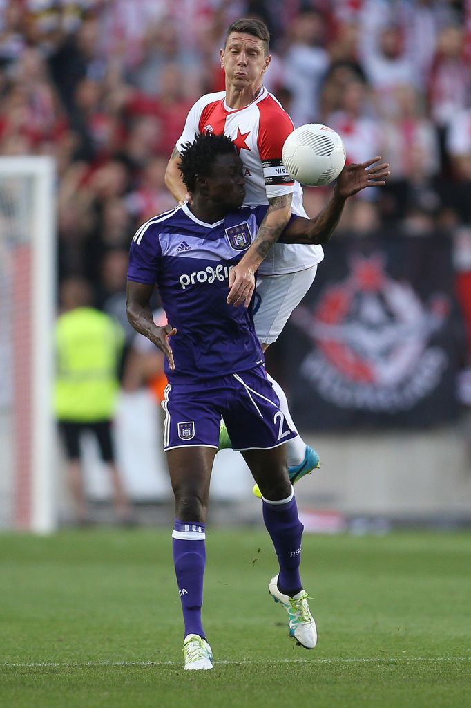 EL, Slavia-Anderlecht: Jiří Bílek - Idrissa Sylla