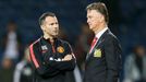 Louis van Gaal a Ryan Giggs v Premier League