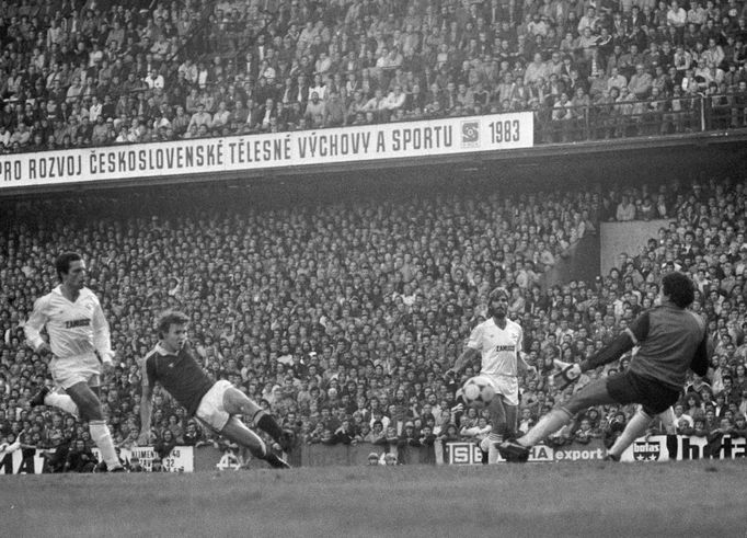 Sparta - Real Madrid, Pohár UEFA 1983