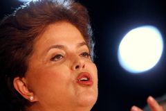 Rousseffová se den po svém sesazení odvolává k nejvyššímu soudu, požaduje nový proces