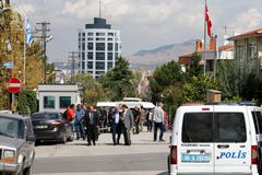 Ostraha izraelské ambasády v Turecku zastavila útočníka. Křičel Alláhu Akbar