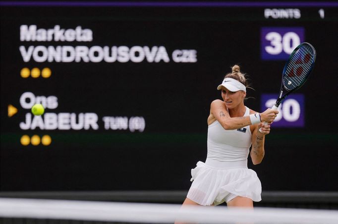 Markéta Vondroušová ve finále Wimbledonu 2023