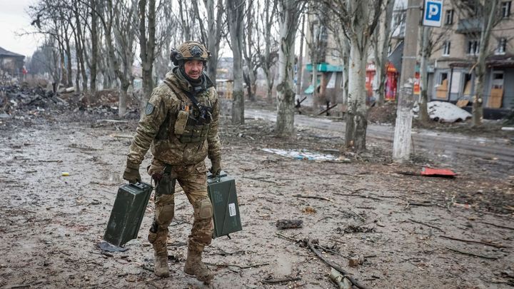 Překvapivý úder v Bachmutu. Ukrajinci zničili dvě ruské roty a osvobodili část města