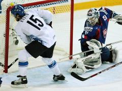 Peter Budaj posílil Slovensko z NHL. Ale ani on nepomohl k úspěchu