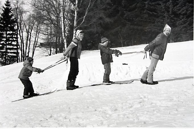 Vleky byly bez fronty ..... Horní Maršov, rok 1987.