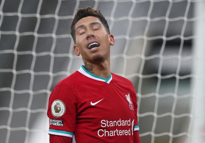 Soccer Football - Premier League - Newcastle United v Liverpool - St James' Park, Newcastle, Britain - December 30, 2020  Liverpool's Roberto Firmino Pool via REUTERS/Sco