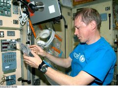 Astronaut Frank De Winne na kosmické stanici ISS.