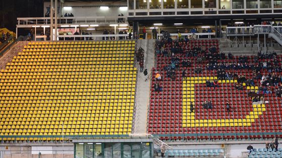 Fotbalové ligové jaro začala před prázdnou Juliskou