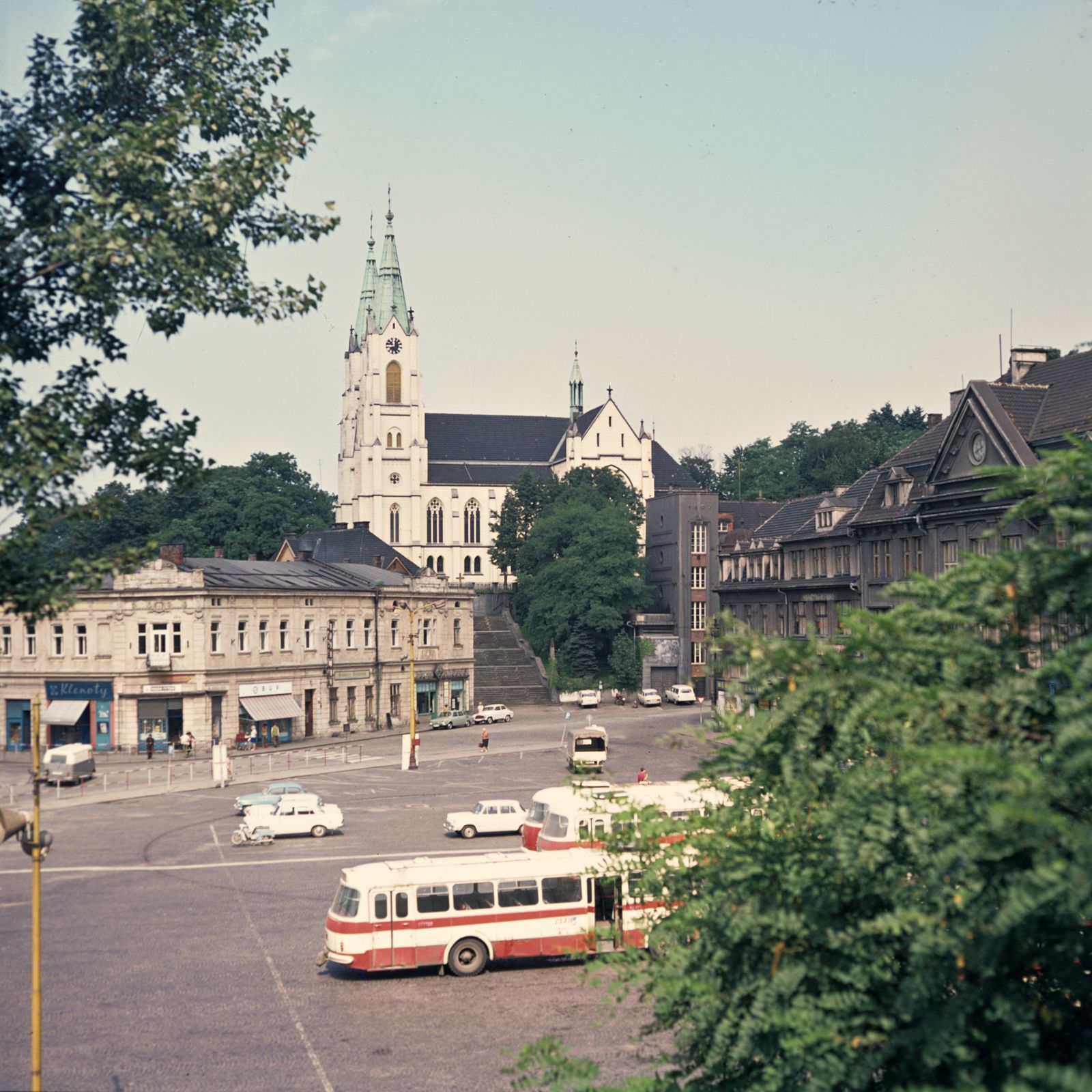 Fotografický průvodce po mizejících a zapomenutých místech českého Slezska, kniha, Ondřej Durczak, ITF, Magazín