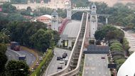 Severokorejský diktátor míří ulicemi Singapuru na summit s Donaldem Trumpem.