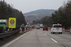 Dálnice D1 u Vyškova stála, narazily do sebe dva kamiony