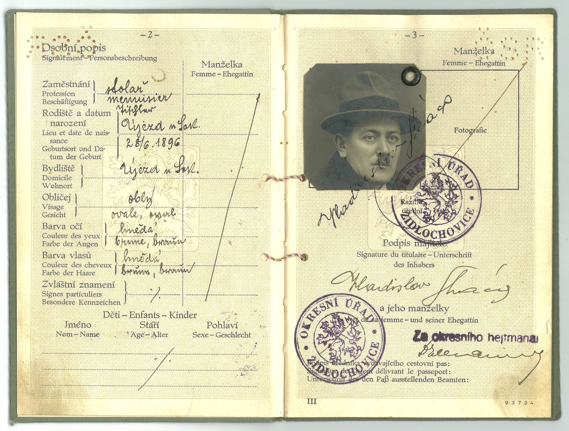 Máca, fabrika, rodina, továrna, Brno