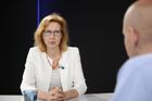 Vymíráme, ale zatím nevymřeme. Demografka vysvětluje pokles porodnosti u českých žen