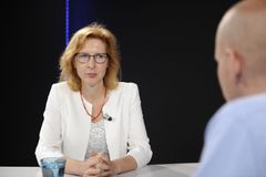 Vymíráme, ale zatím nevymřeme. Demografka vysvětluje pokles porodnosti u českých žen