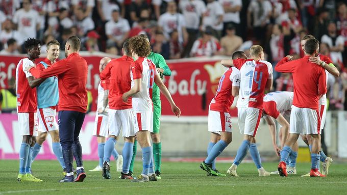 Fotbalisté Slavie patří mezi nejlépe placené hráče v Česku