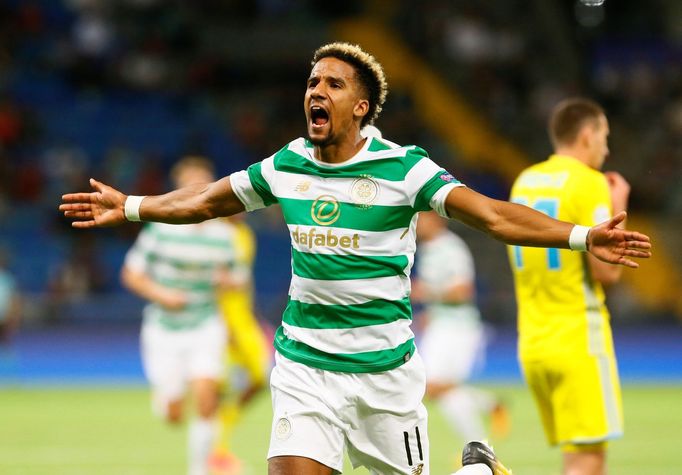 Scott Sinclair z Celticu slaví gól v síti Astany.