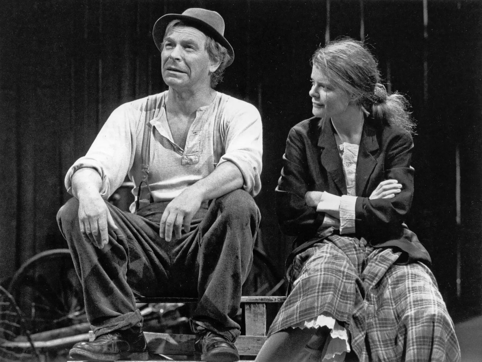 Měsíc pro smolaře - 20.12.1994, Alois Švehlík (Phil Hogan), Zuzana Bydžovská (Hoganová) Foto: Hana Smejkalová