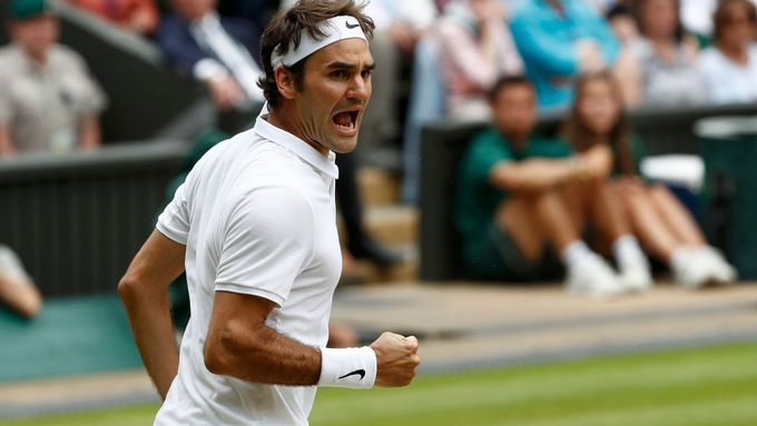Roger Federer v semifinále Wimbledonu 2016.