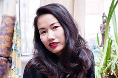 Na Češích jsem nechápala rasismus, vášeň pro banány ani malé svatby, říká vietnamská návrhářka