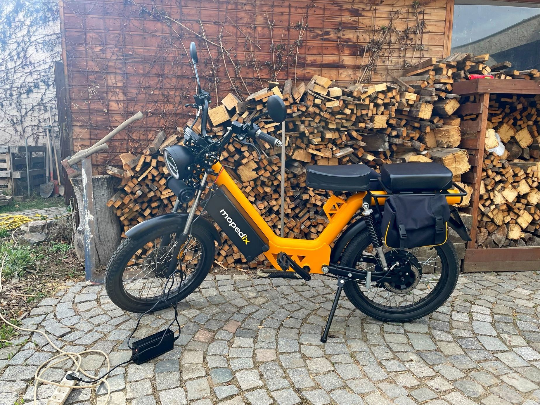 Český elektromoped Mopedix
